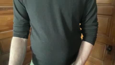 daddnextdoor online show from April 2026 05:18:01 PM