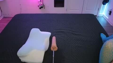 Snapshot of daddy_2_mami chatting on December 2024 06:54:02 AM daddie 69 mamie online show from December 2024 06:54:02 AM