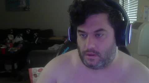 Snapshot of daddybody4u chatting on November 2025 04:49:01 PM daddybody4u online show from November 2025 04:49:01 PM