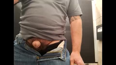 daddycock2462 online show from March 2026 08:55:01 PM