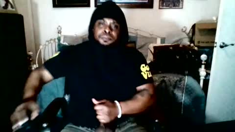 Snapshot of daddydraybbc chatting on December 2025 10:06:01 PM daddydraybbc online show from December 2025 10:06:01 PM