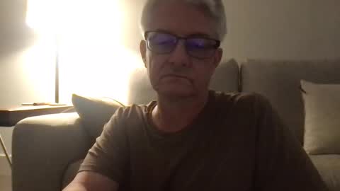 daddymike92883_1 online show from December 2024 07:18:01 AM