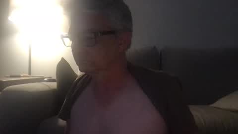 daddymike92883_1 online show from January 2025 10:18:02 AM