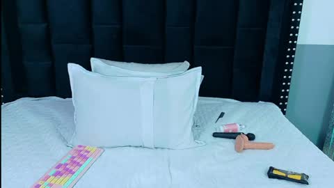 Antonella  online show from April 2026 08:20:02 PM