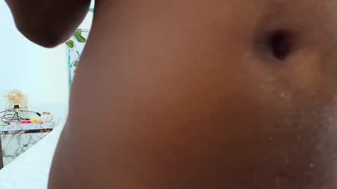 Anny  online show from December 2024 10:52:01 PM