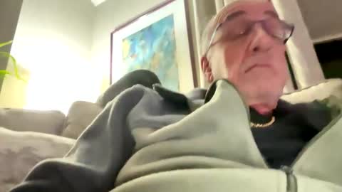 daddyweis online show from March 2026 04:25:02 AM