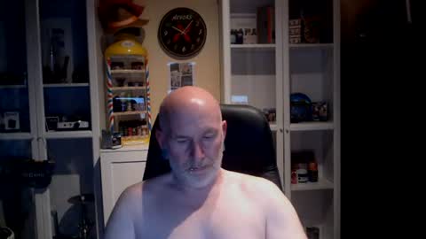 Snapshot of dadyscam chatting on June 2026 08:31:01 PM dadyscam online show from June 2026 08:31:01 PM