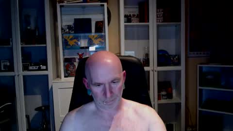 Snapshot of dadyscam chatting on August 2026 07:05:01 PM dadyscam online show from August 2026 07:05:01 PM