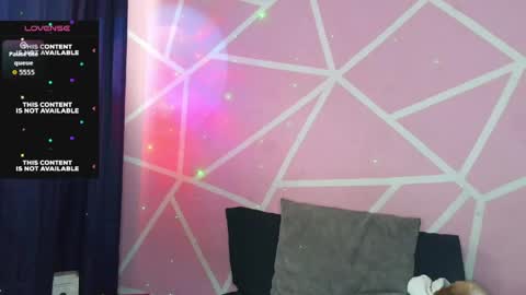 dafna lorens  online show from April 2026 05:42:02 PM