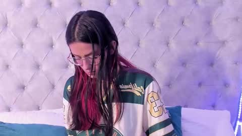 dafne_bss online show from February 2026 05:52:01 AM