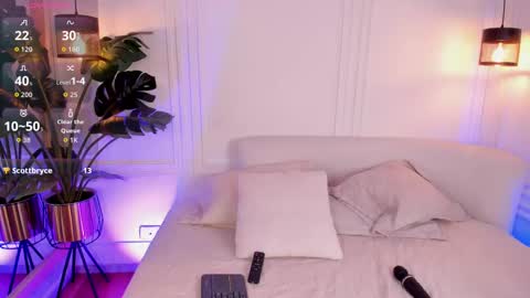 dafne_hillss online show from November 2025 01:10:02 PM