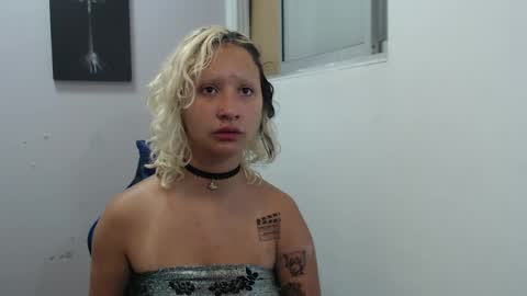 Dafne online show from April 2026 01:16:02 PM