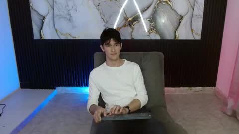 Snapshot of dah_veed chatting on January 2026 12:43:01 PM dah_veed online show from January 2026 12:43:01 PM