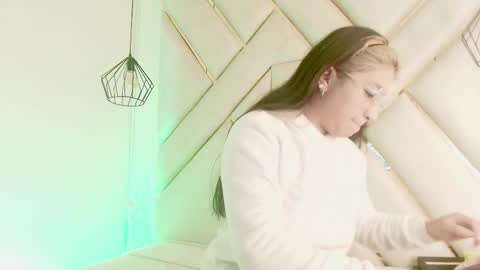 Dahiana  online show from January 2026 11:49:01 AM