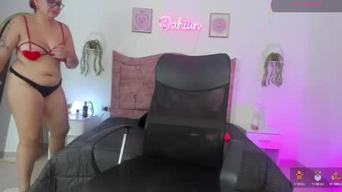 dahiian_01 online show from January 2026 07:28:01 PM