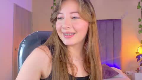 Dahlia online show from April 2026 09:29:02 PM