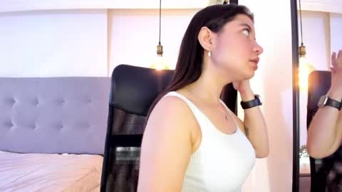 Dahlia Cielo online show from March 2026 12:44:01 PM