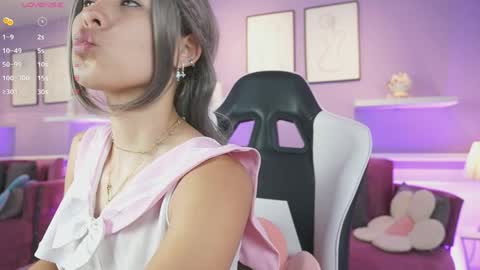 Dahlia Grey online show from March 2026 11:33:02 AM