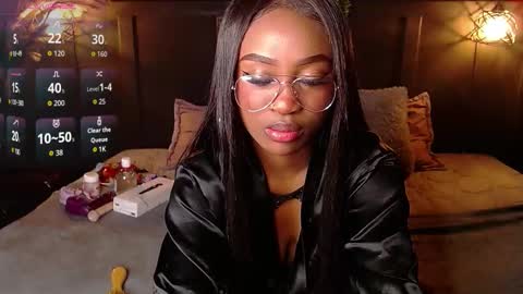 DAHYAN online show from November 2025 02:17:01 PM