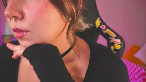 Cute DianaOnline mostly at 8pm-0000 am UK TimeTuesday and Wednesday off online show from September 2025 09:26:02 PM