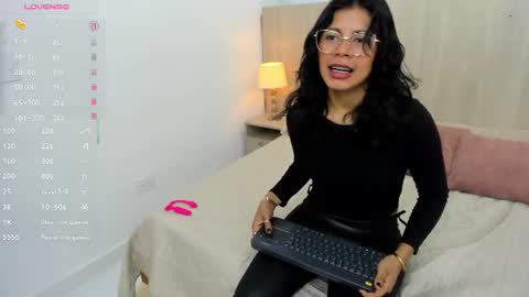 Snapshot of daila_beltran chatting on June 2026 03:25:01 AM Daila Beltran online show from June 2026 03:25:01 AM