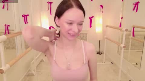 daily_glam online show from January 2026 12:40:02 PM