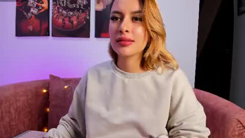 Snapshot of dailynrose chatting on June 2026 03:44:01 AM DAILY online show from June 2026 03:44:01 AM