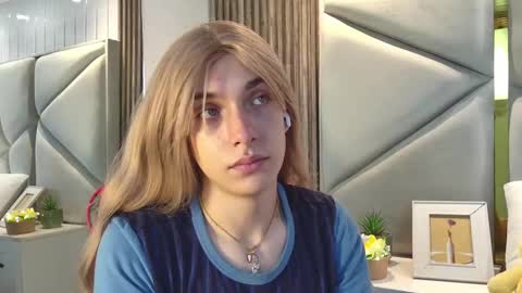 Snapshot of daimondti chatting on September 2025 12:08:02 PM DaimonTi online show from September 2025 12:08:02 PM