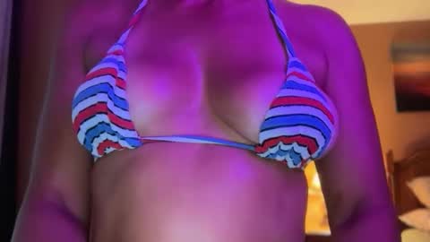 Daisy137 online show from May 2026 04:11:02 PM