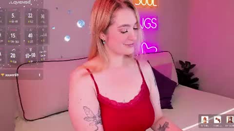 Viickie online show from July 2026 09:24:01 AM