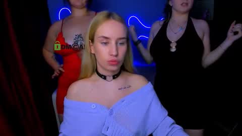 Little Di online show from September 2025 03:50:01 PM