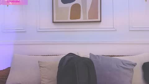 Daisy Price online show from March 2026 10:43:01 AM