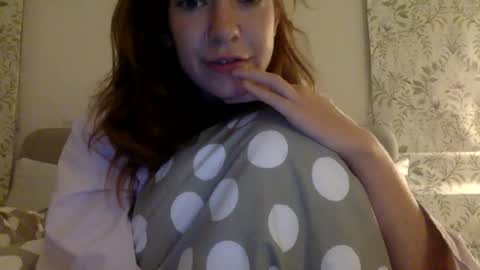 Snapshot of daisybaby699 chatting on October 2025 09:48:02 PM DaisyB3 online show from October 2025 09:48:02 PM