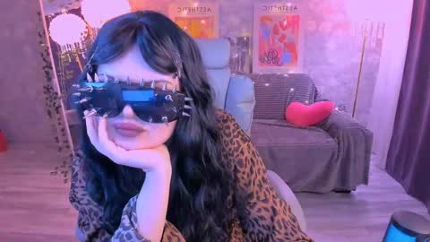 Snapshot of daisyvale chatting on March 2026 03:41:01 PM Daisy online show from March 2026 03:41:01 PM