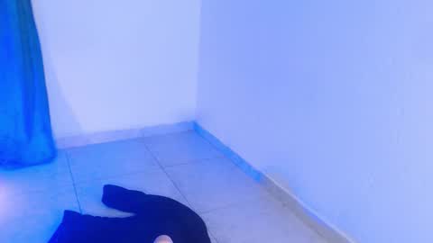 VALENTINA  online show from November 2025 07:30:01 PM