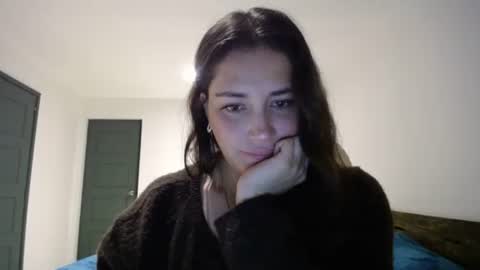 IG  dakotasofiaa online show from February 2026 02:06:02 AM