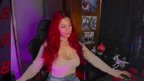 Dakota Crab online show from March 2025 09:00:02 PM