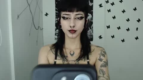 dakota online show from February 2025 12:28:01 AM