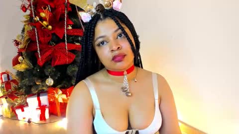 dakota_mars online show from December 2025 11:44:02 PM