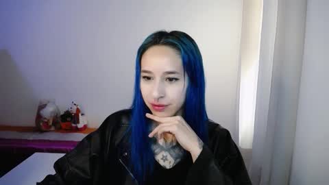 Maca online show from December 2025 03:29:01 PM