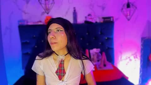 dakotaa_johnson online show from November 2025 06:52:01 PM