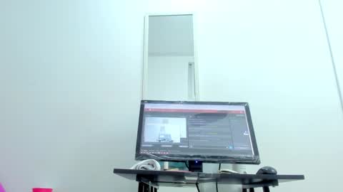  Ren  online show from February 2025 06:33:01 AM