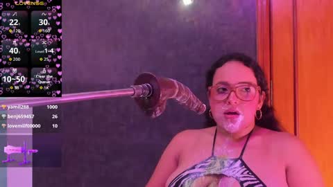 Snapshot of dalia_roses chatting on May 2026 09:14:01 AM Dalia online show from May 2026 09:14:01 AM