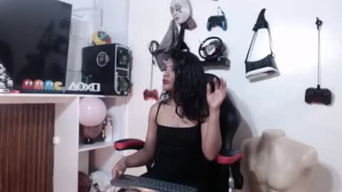 dalila online show from July 2026 07:02:02 PM