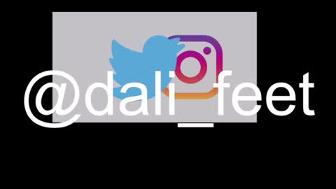 Snapshot of dalila_oficials chatting on June 2026 10:24:02 AM online show from June 2026 10:24:02 AM