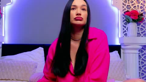 daliyaa_ online show from April 2026 12:39:01 PM