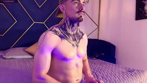 Dallas whitee online show from March 2026 07:53:01 PM