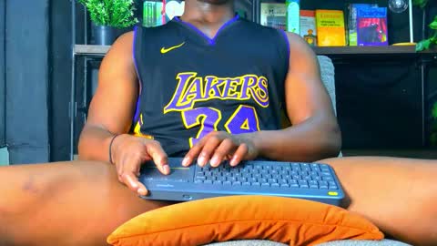 dalton_asher online show from November 2025 05:51:02 AM