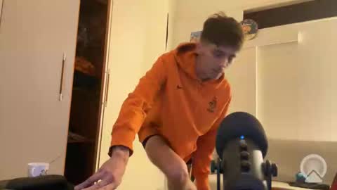 OnlyEry online show from October 2025 10:54:02 PM