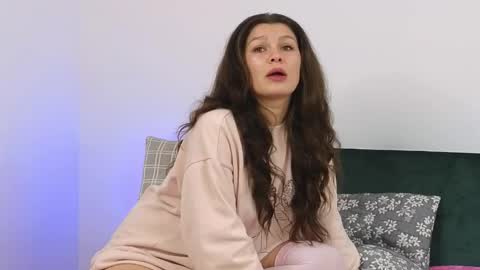 damedefeu online show from February 2026 07:24:01 AM